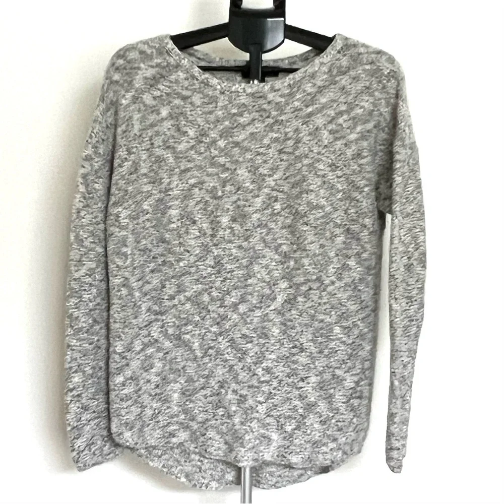 Banana Republic Black And White Sweater Size Large - Picture 1 of 9